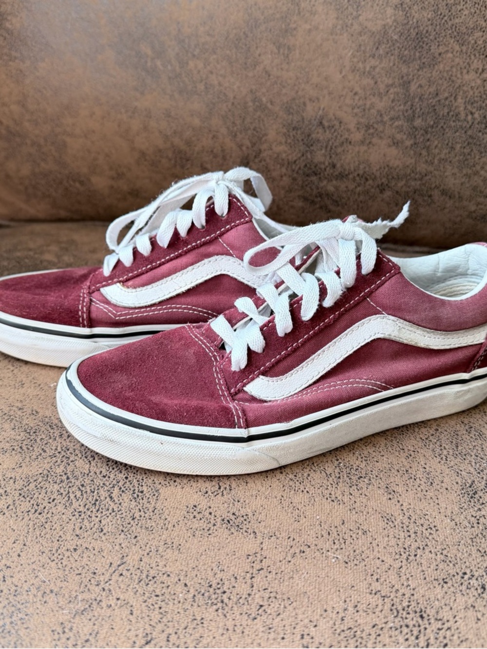 Vans Old Skool Burgundy Maroon Suede Canvas Skate Shoes Womens 6 Mens 4.5